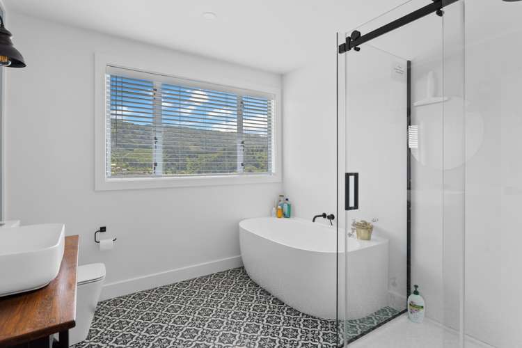 12a Broadway Picton_10