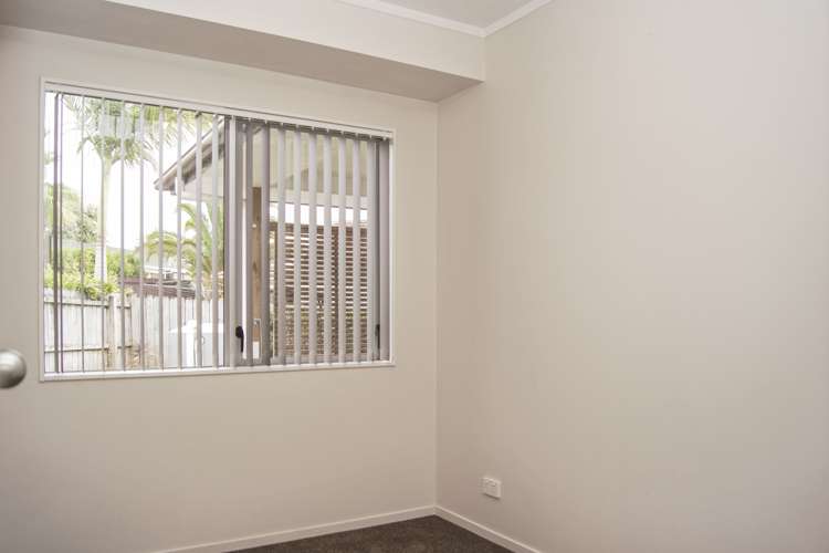 26a Duncan Avenue Te Atatu South_7