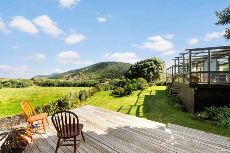 276 Bethells Road Bethells Beach_19