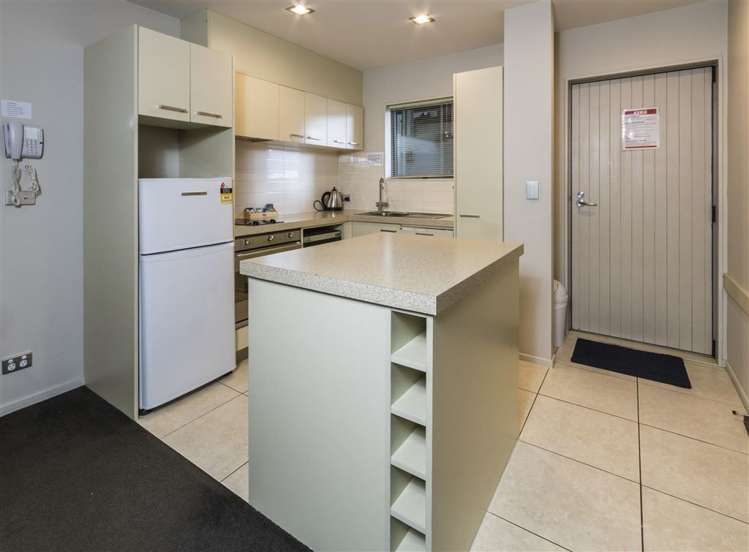 5/13 Plantation Road Wanaka_3