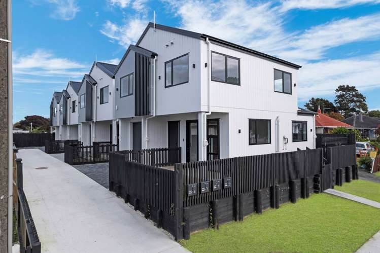 22b Healy Road Manurewa_11