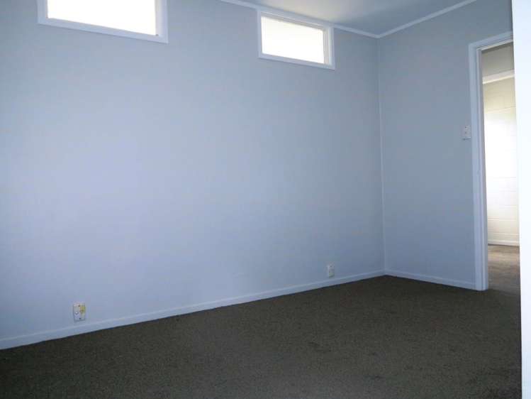 2 Eastglen Road Glen Eden_5