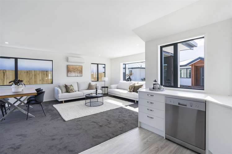 4/9 Raupo Street Bromley_9