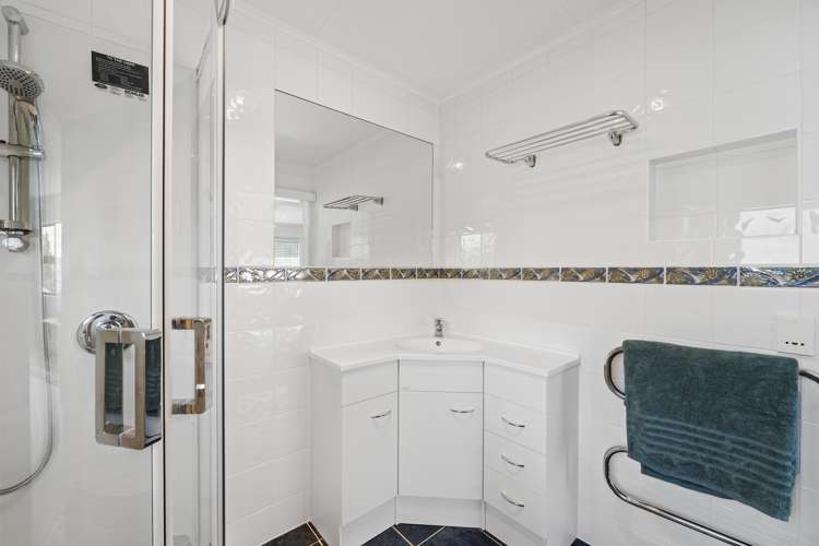 24 Korimako Road Waipahihi_10