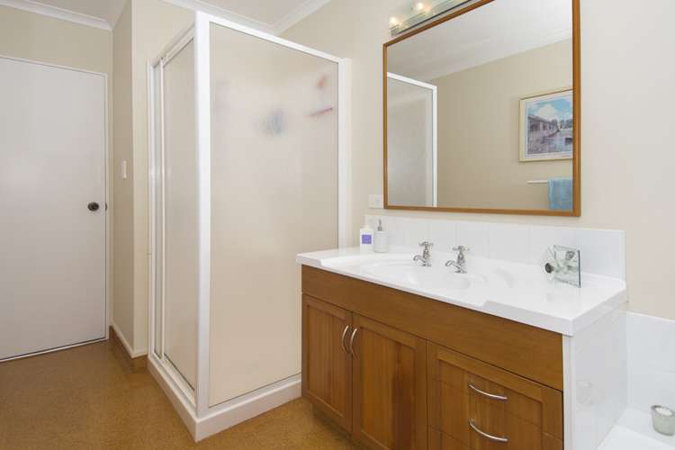 19 Denny Hulme Drive Mount Maunganui_16