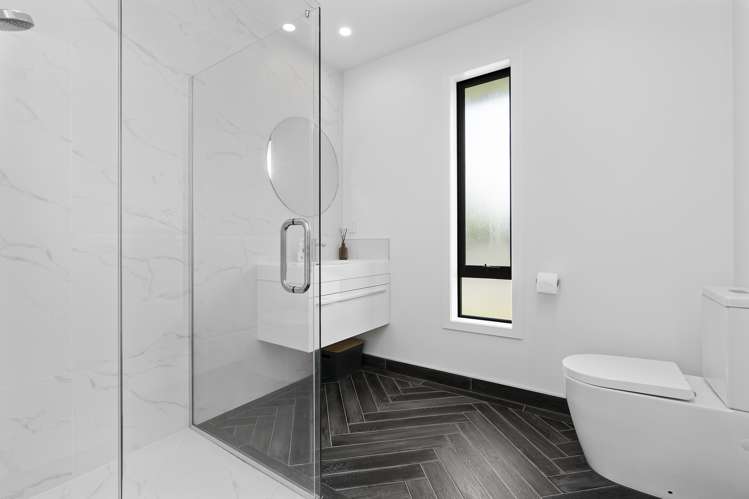 17 Kingdon Street Leamington_11