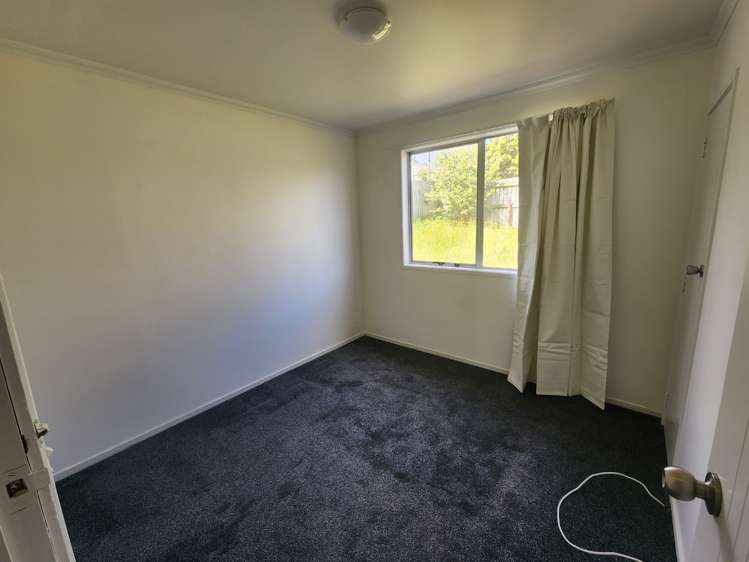 22 Parrs Cross Road 11401_9