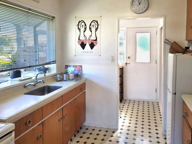 1/100 Princes Street Parkvale_3