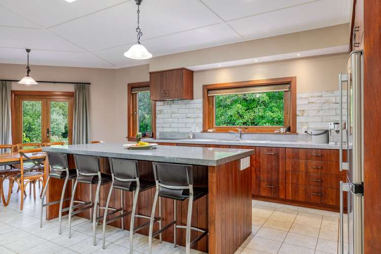 170 Fitzherbert East Road Aokautere_11