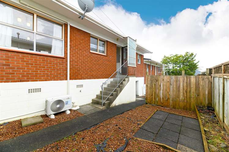 2/17 Quebec Road Milford_9