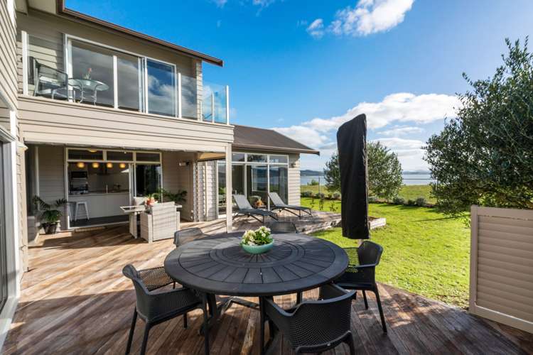 36 Karoro Road One Tree Point_11