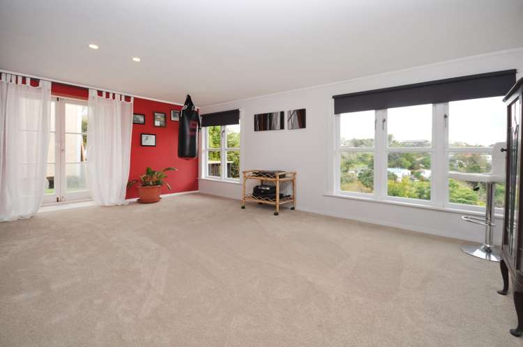 64 Stillwater Crescent Stillwater_14