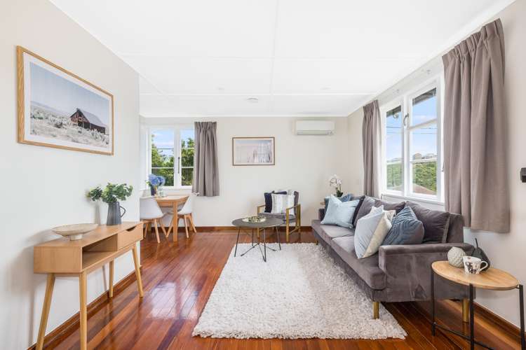 3 Mitchell Grove Porirua East_8