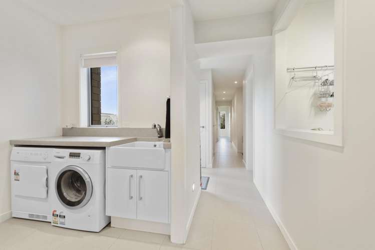 14-16 Takitimu Street Gore_15