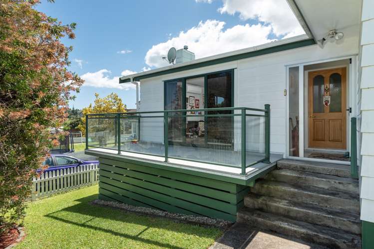 4 Jonathon Street Brookfield_19