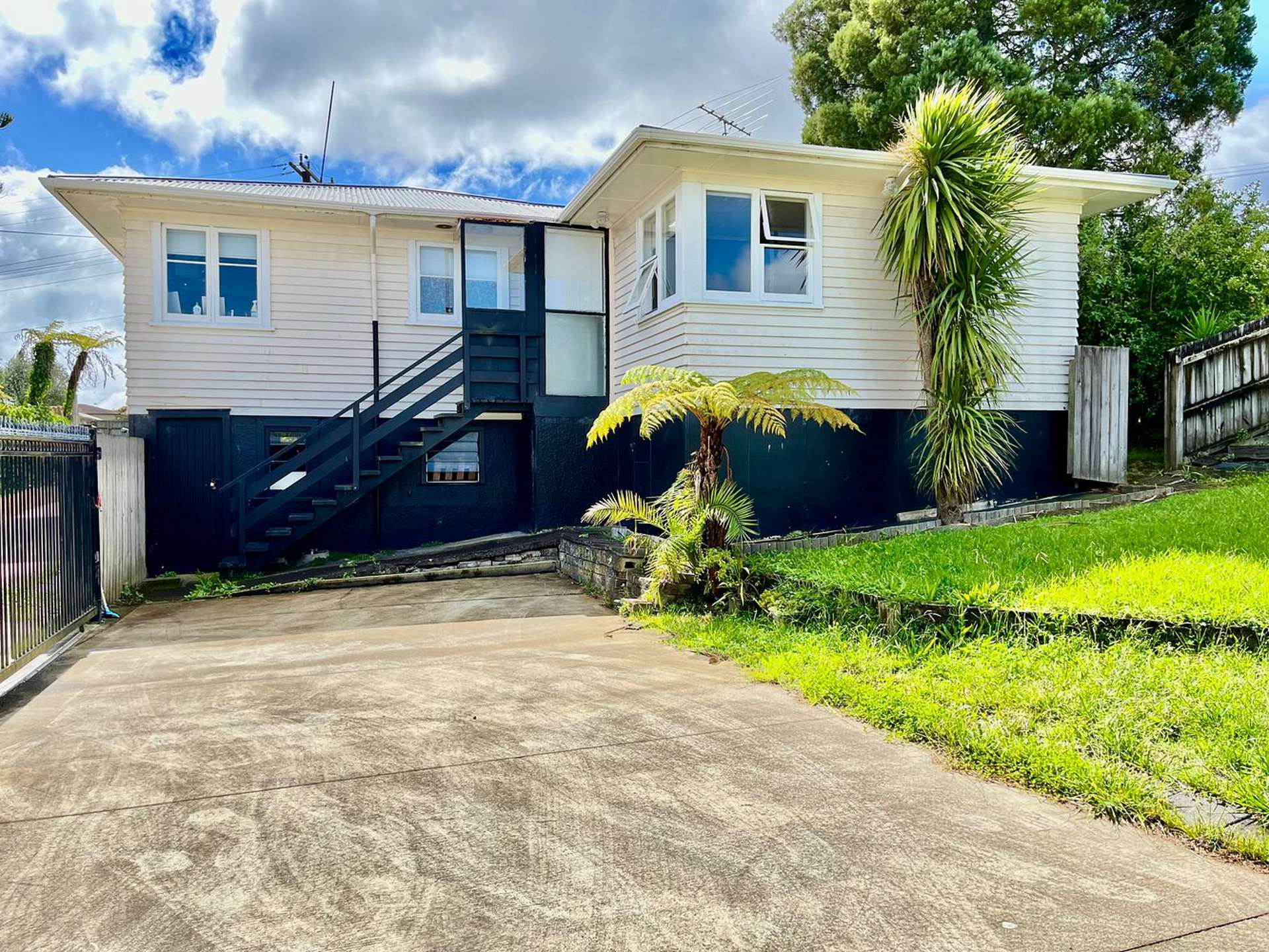 46 Kelman Road Kelston_0