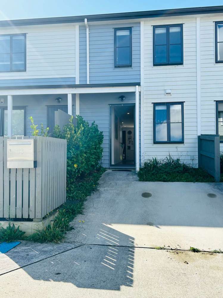 13 Saddleback Crescent Papakura_9