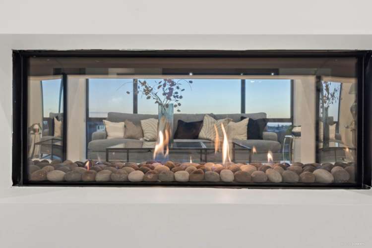 14 Hapukupuku Avenue Beachlands_11