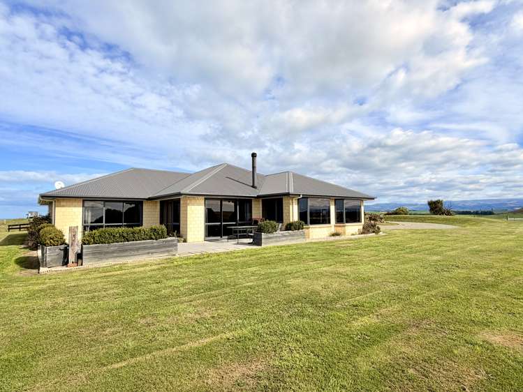 120 Fortification Road Kakanui_2