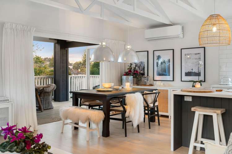 89a Fairclough Road Beach Haven_5