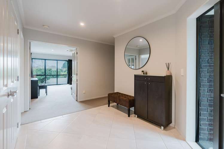 10 Watson Place_3