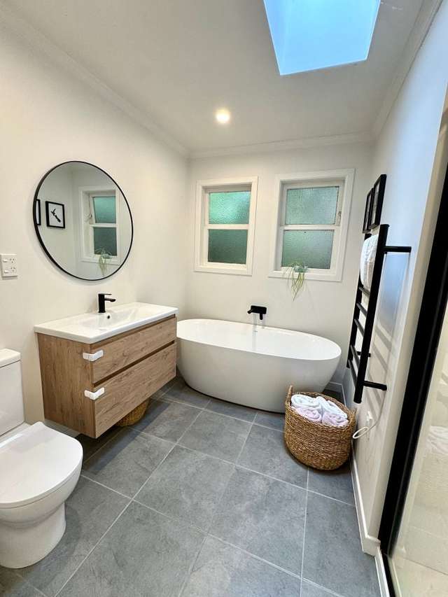 42 Delhi Crescent Khandallah_3