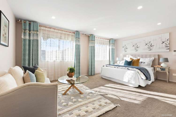 8 Cloghfin Place Flat Bush_10