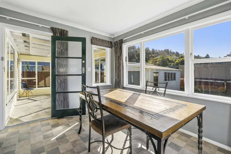 20 Hanson Grove Stokes Valley_4