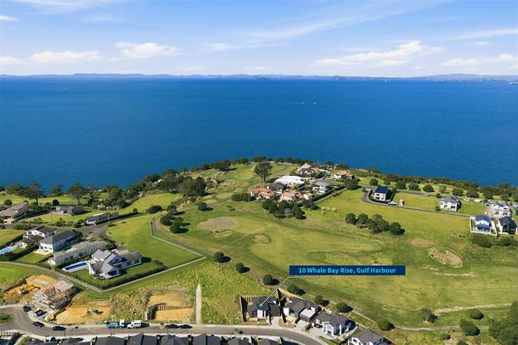 10 Whale Bay Rise_2