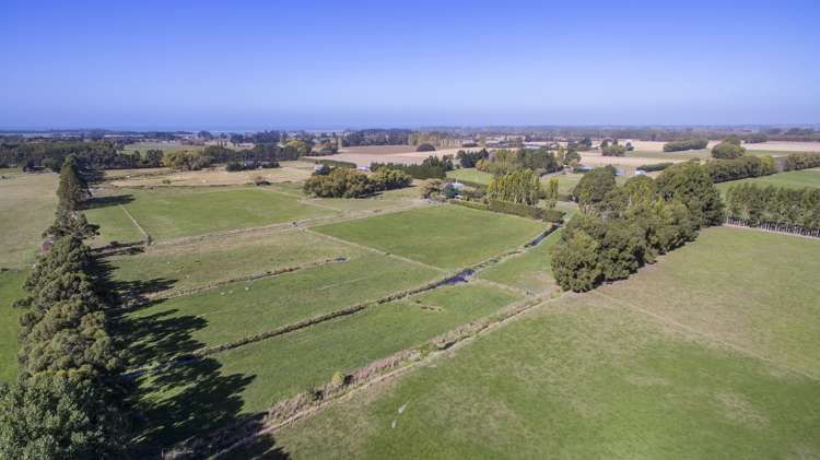 735 Lower Sefton Road Sefton_17