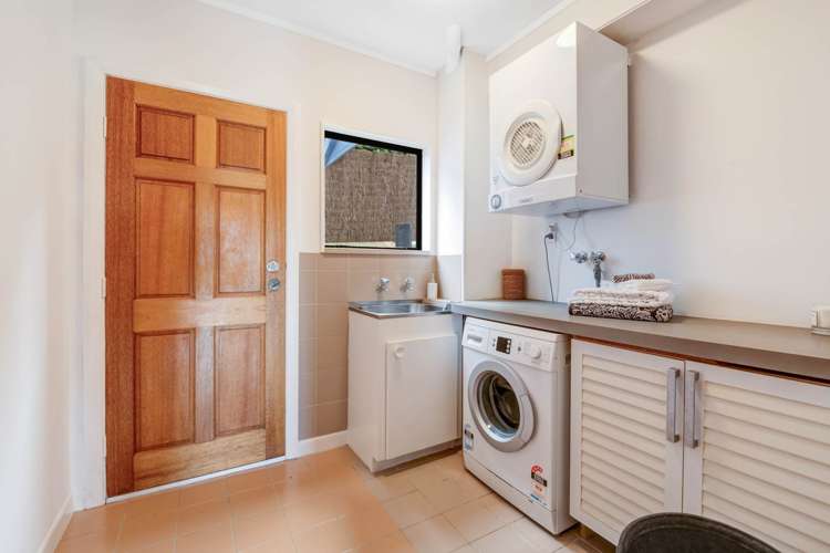82 Shakespear Road Army Bay_15