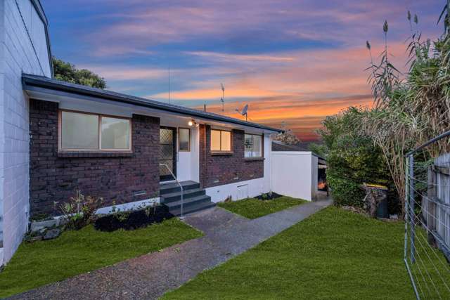 Renovated Brick Home with HH Certificate