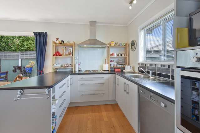 2 Valentine Street Papakura_4