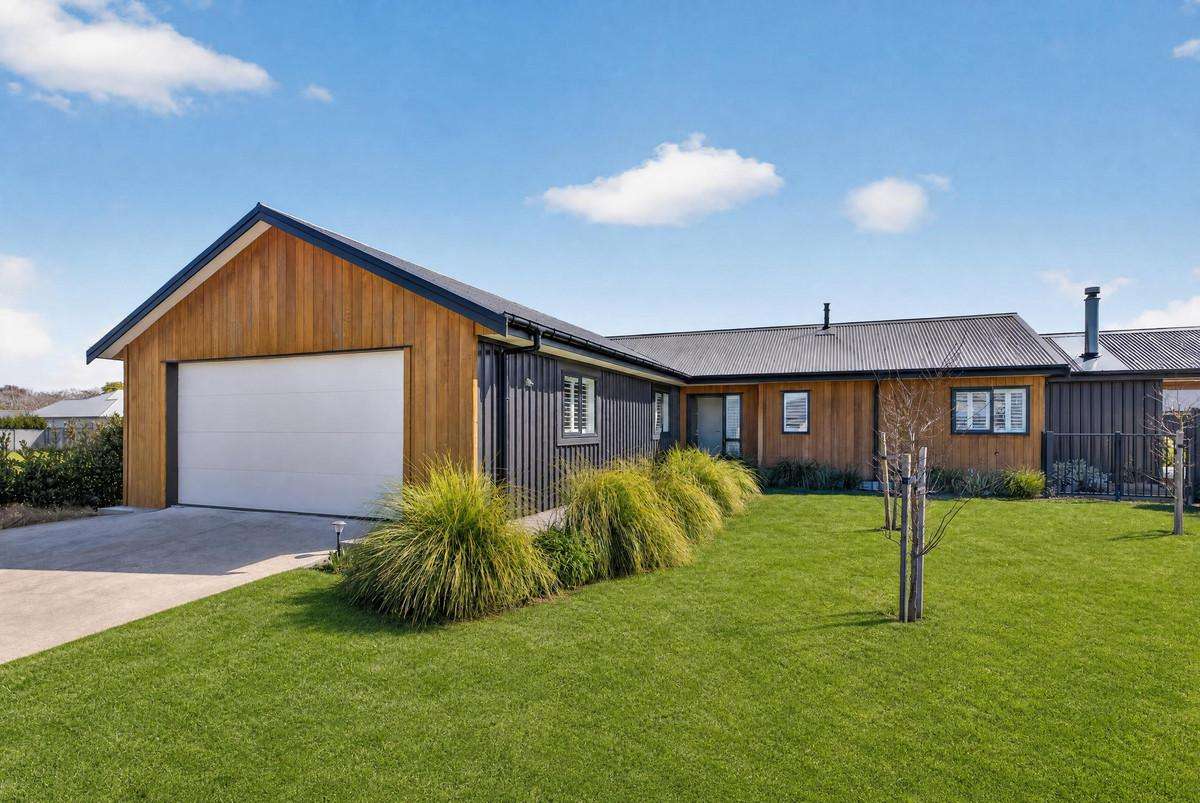 11 Peony Drive_0