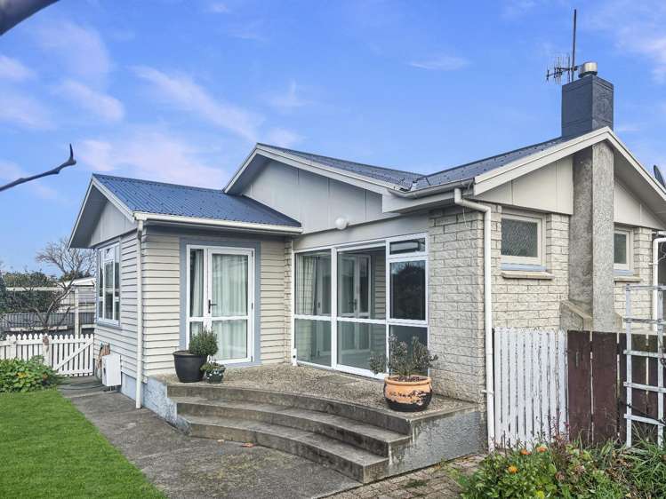 707 Elm Road_0
