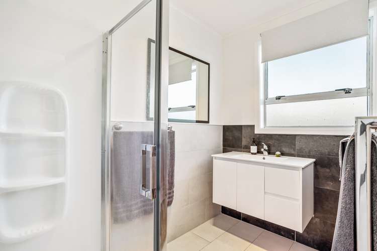 10 Nandana Drive Glen Eden_10