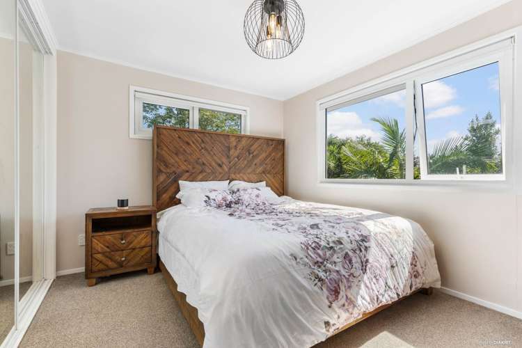 14 Theban Place Totara Vale_9