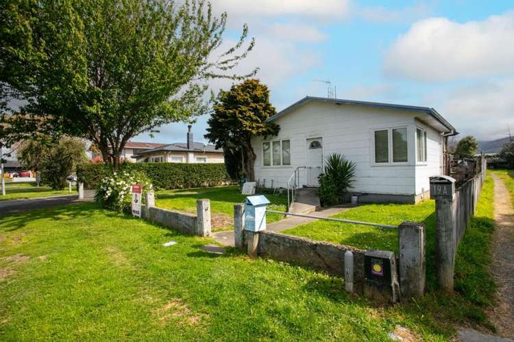 19 Clive Road Katikati_1