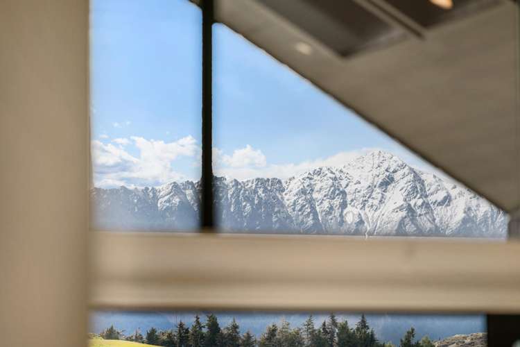 4 Taurus Lane Jacks Point_15