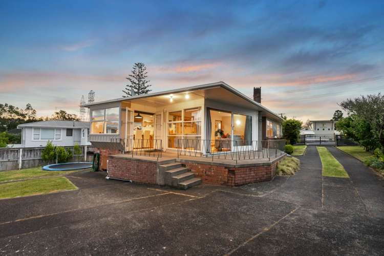 24 Boundary Road Blockhouse Bay_24