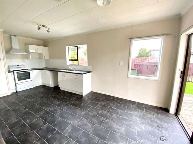 48 Stewart Street Balclutha_4