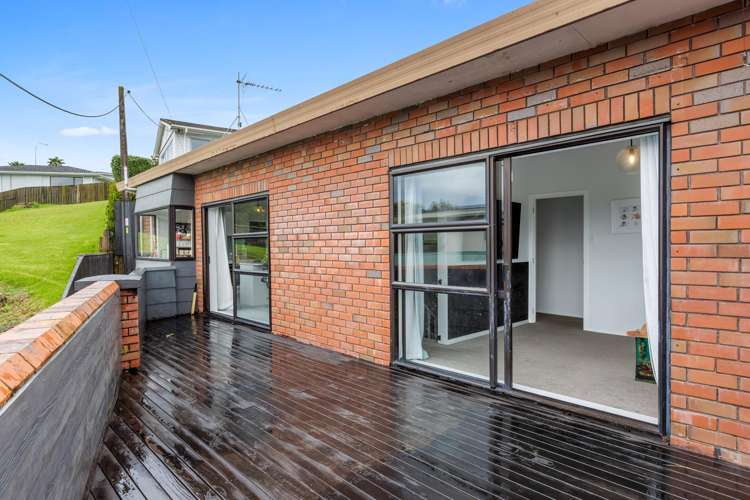 9 Pohutukawa Avenue Red Beach_7