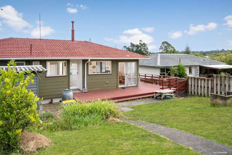 64 Hellyers Street Birkdale_1