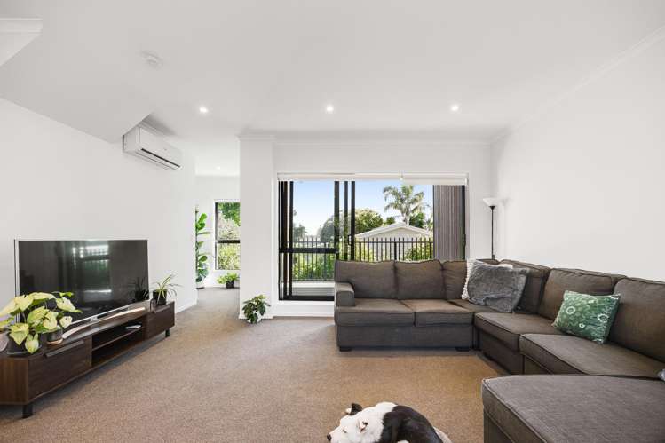 500F Te Atatu Road_2