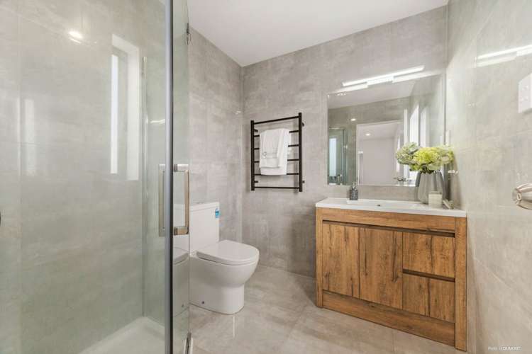 71a Santiago Crescent Unsworth Heights_10