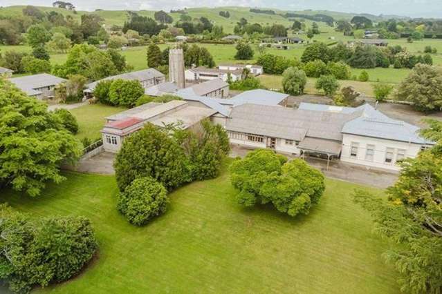 Auckland benefactor buys small town’s landmark hospital building for nurses’ good work