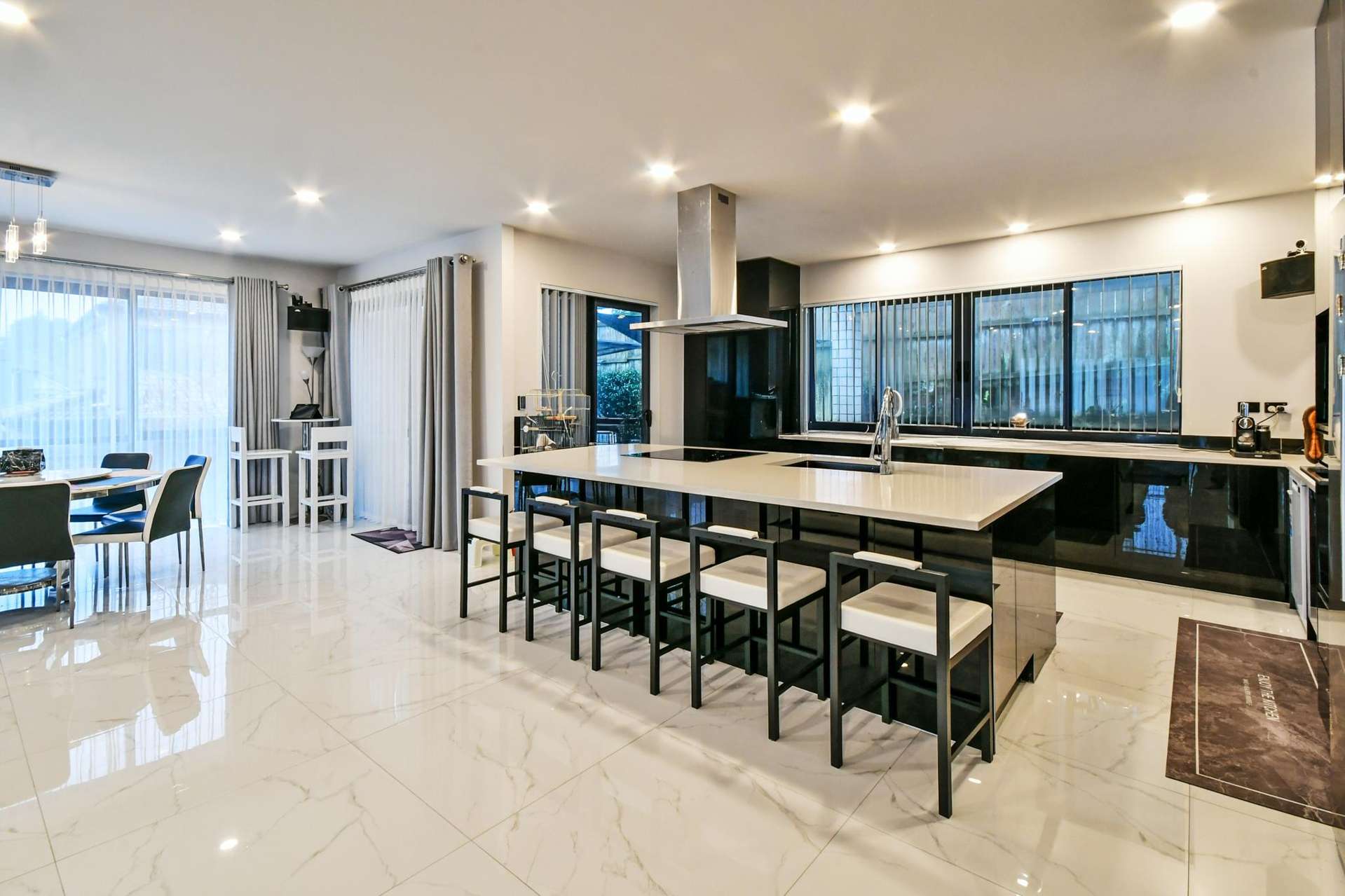 14 Henriette Place The Gardens_0