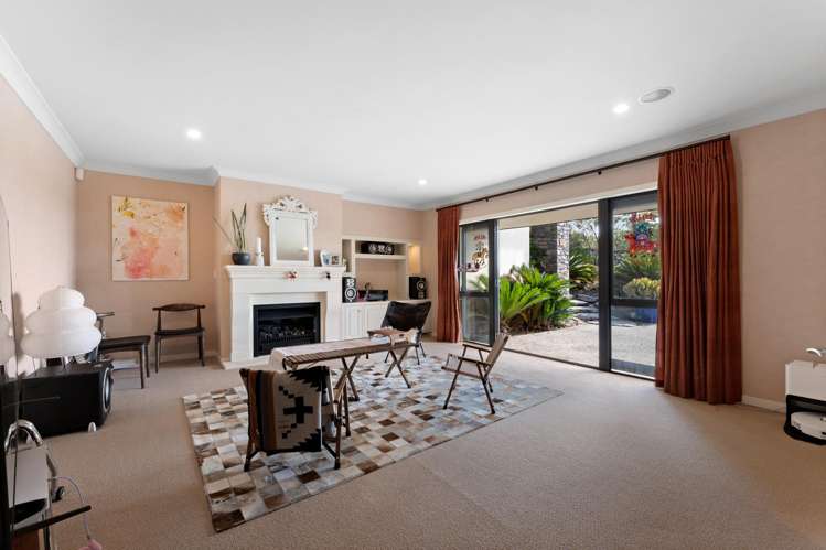 78 Okura River Road Okura_15