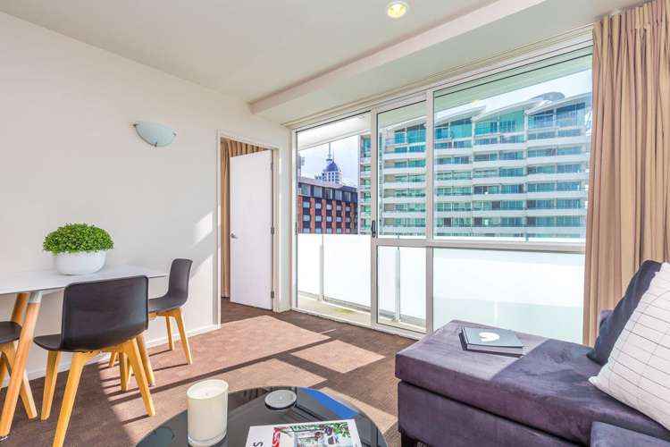 1710/10 Waterloo Quadrant Auckland Central_3