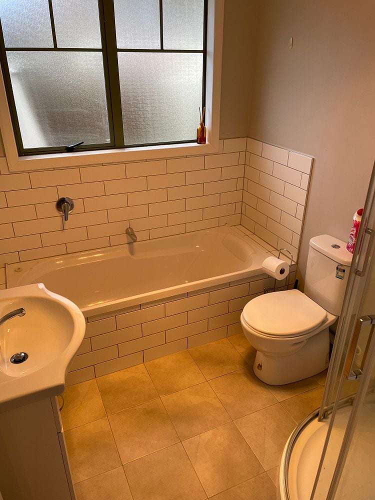 5 Holyhead Street Outram_16